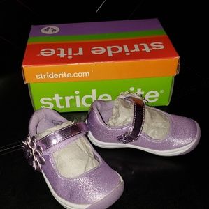 Girls stride rite shoes, size 4c.